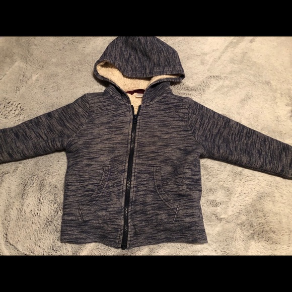 Old Navy Other - Boys Old Navy XS (6) hoodie